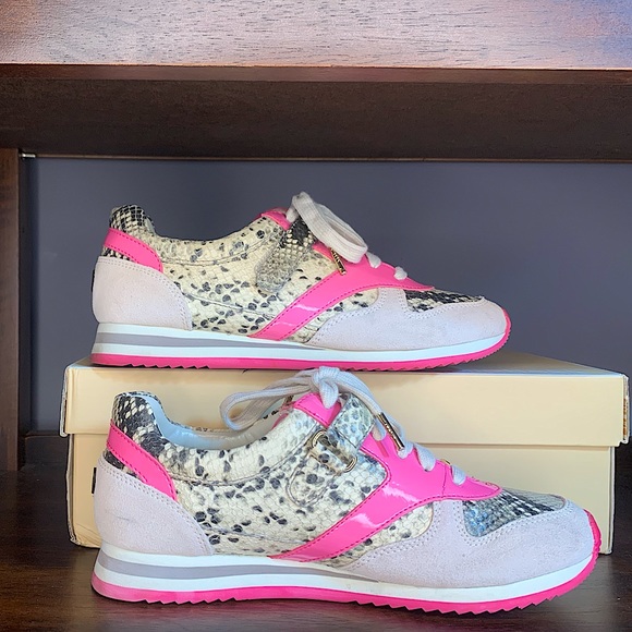Michael Kors Alexandra Trainer - Picture 1 of 6